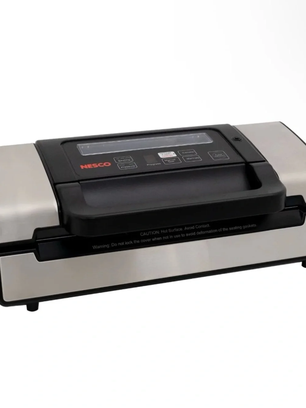 Nesco Deluxe Vacuum Sealer and two extra rolls of seal